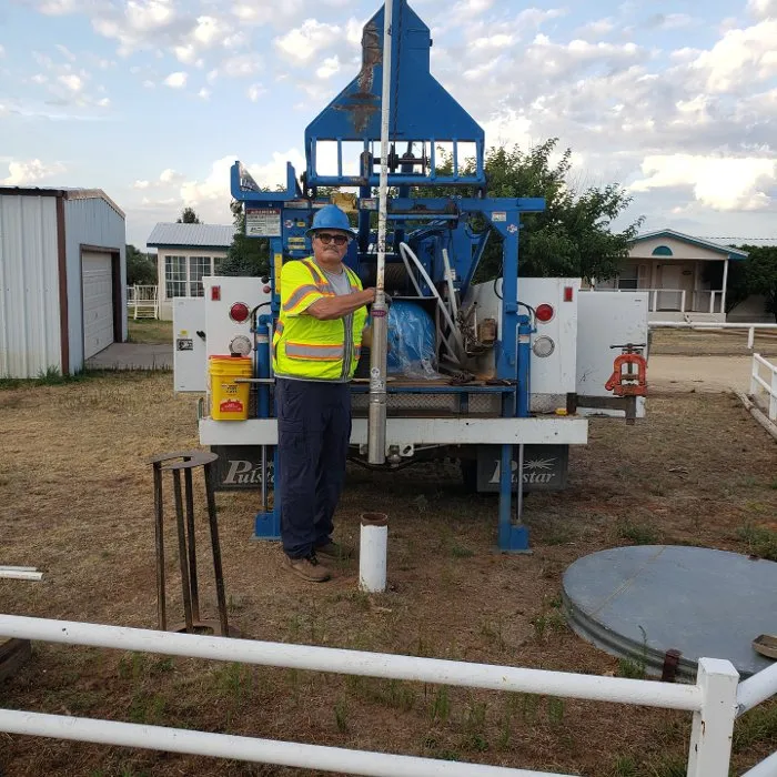 Slide of B&B Pump Sales & Service