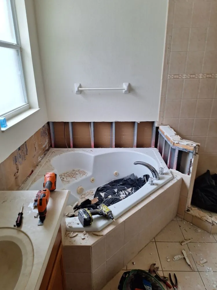 Expert pipe repair service in Indianapolis, IN - B&D Renovation And Buildings Contractor