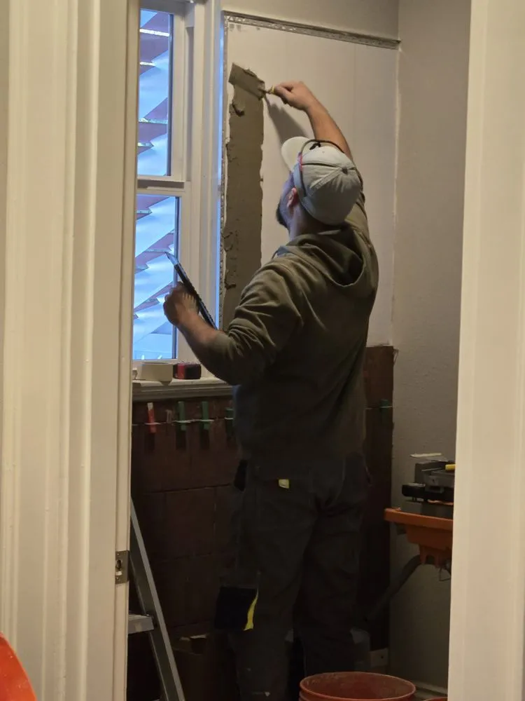 Slide of B&E Construction