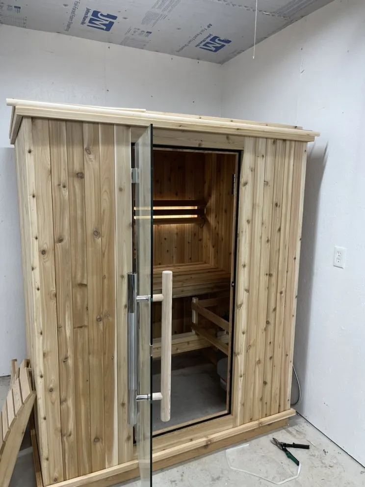 Slide of B&E Qaulity Home Repair