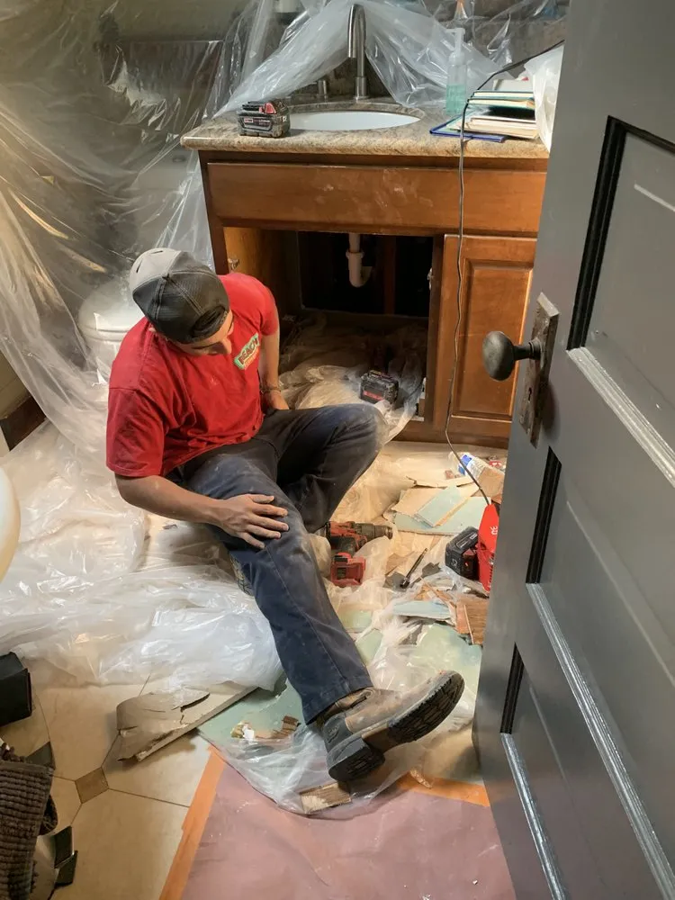 Expert drain cleaning for homes in Long Beach, CA by Beach Plumbing