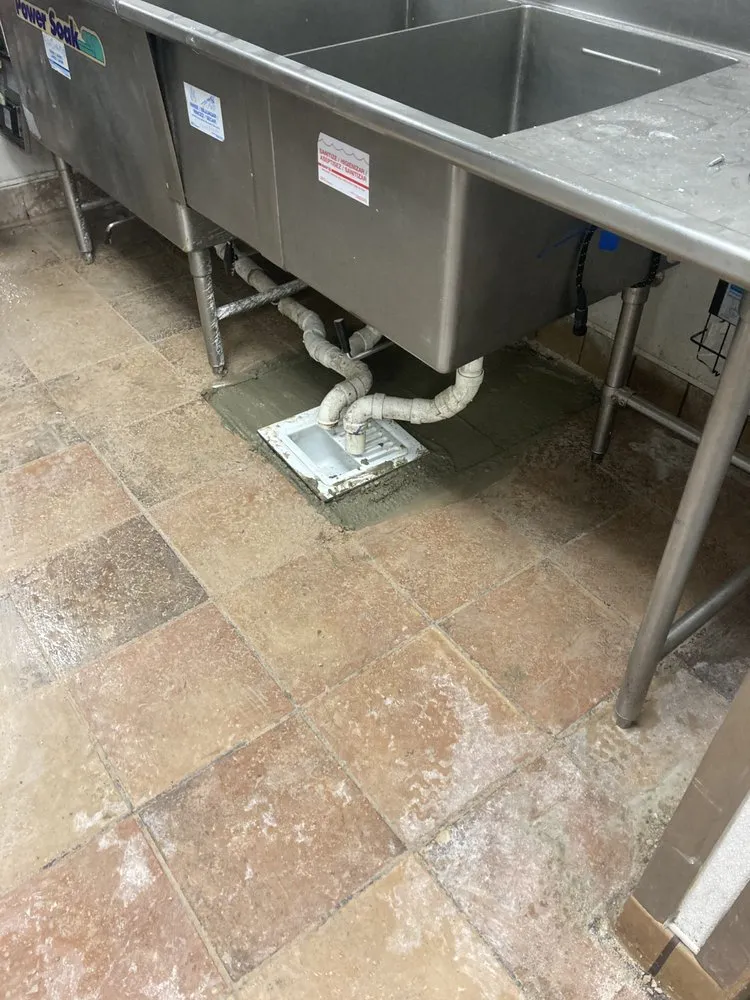 Slide of Bear Contracting