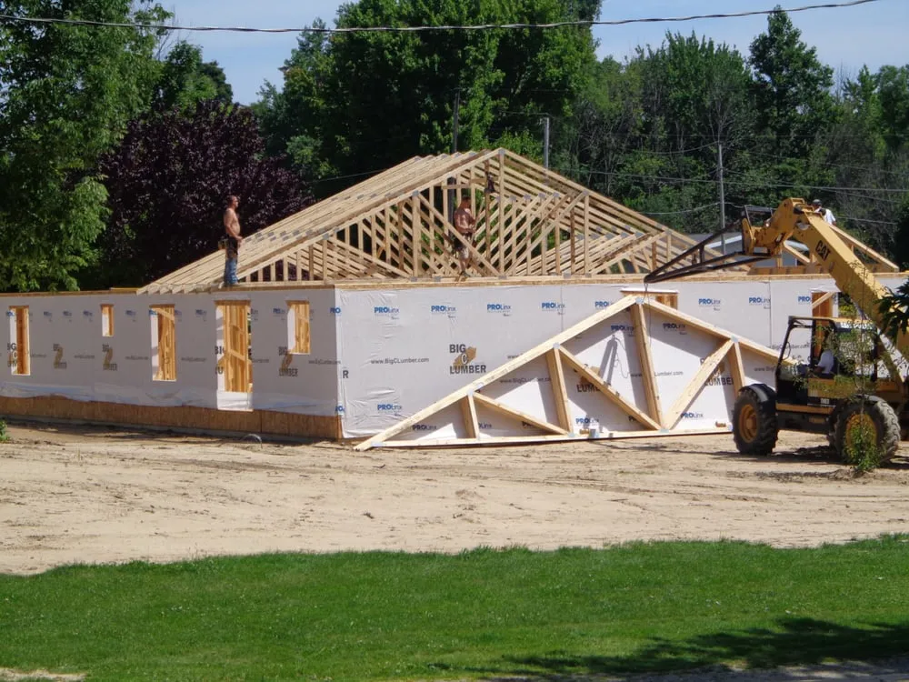 Top-rated water heater service experts serving Hartford, MI - Becht Construction