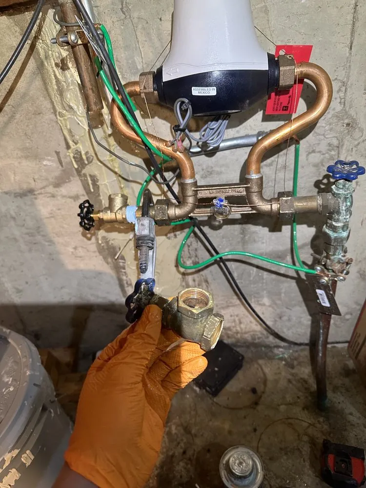 Slide of Bee Quick Plumbing & Sewer