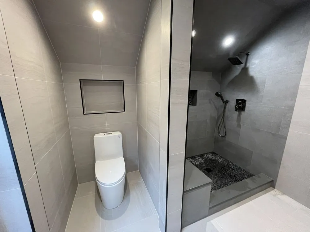 Slide of Ben Dinkin Plumbing