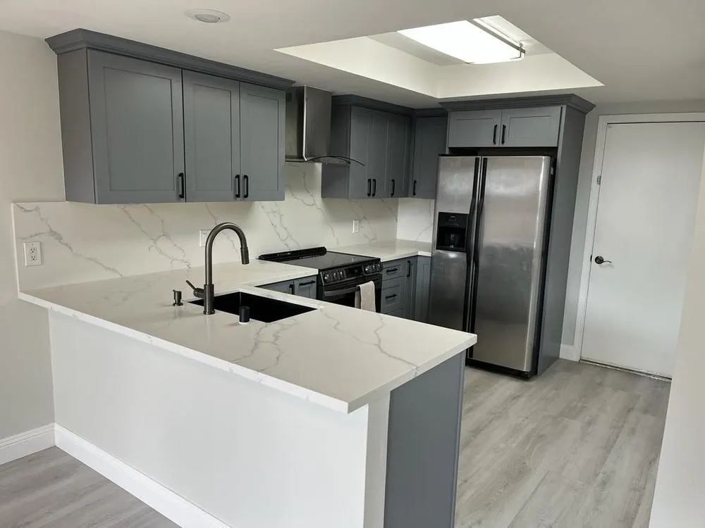 Slide of Benavides Construction