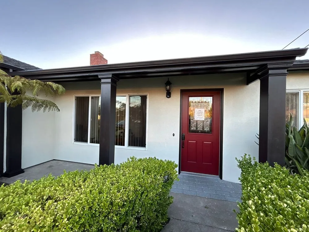 Slide of Benavides Construction