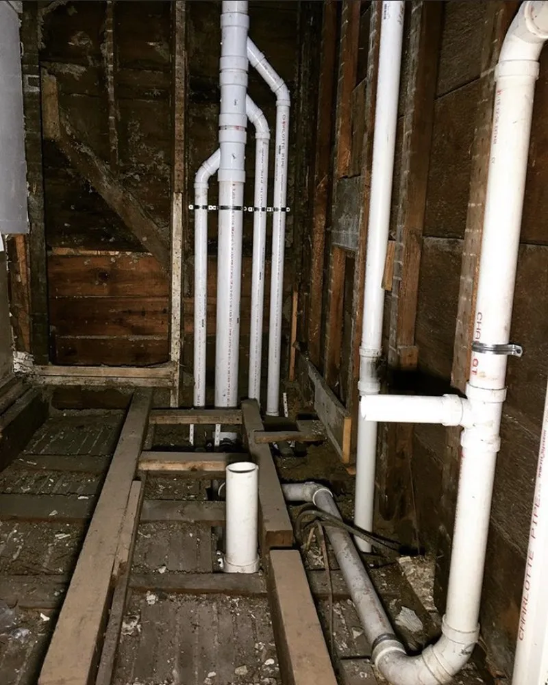 Slide of Benevides Plumbing & Mechanical