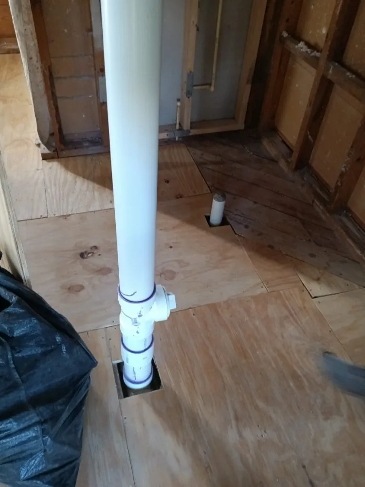 Slide of Benitez Handyman