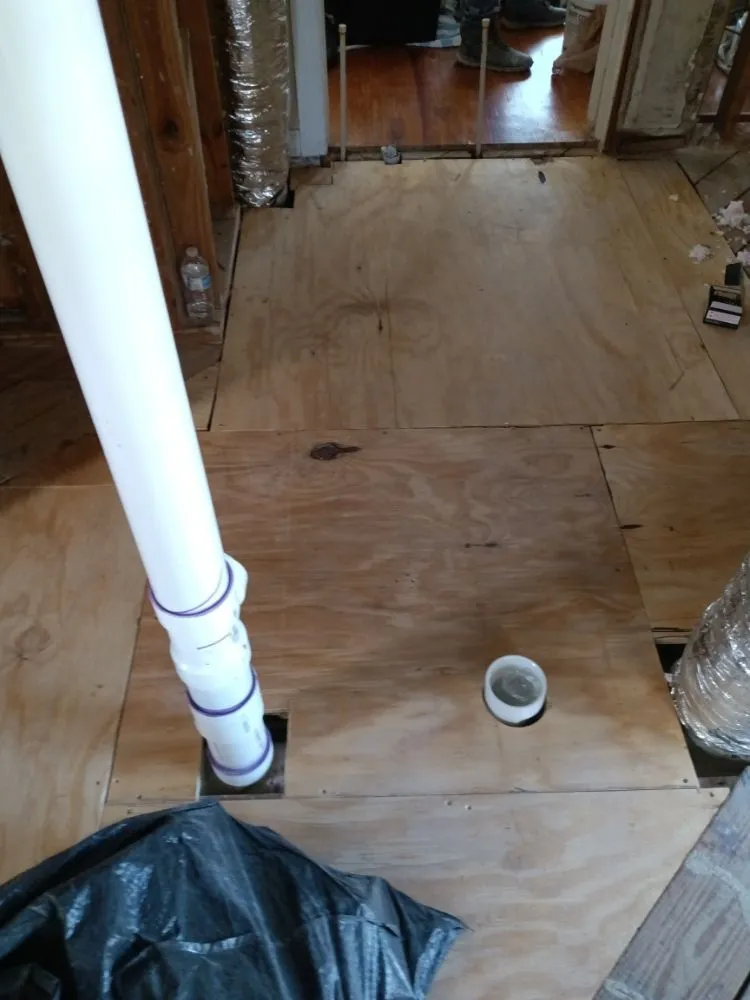 Slide of Benitez Handyman