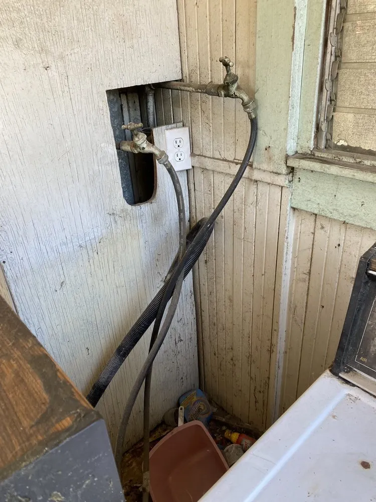 Slide of Benjamin's Plumbing & Drain Cleaning