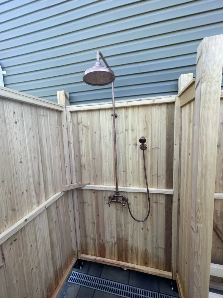 Slide of Bennett Plumbing and Heating