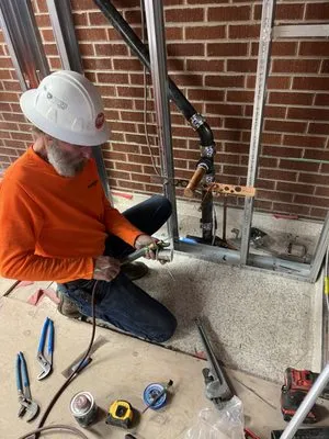 Bentek Plumbing & Mechanical Logo