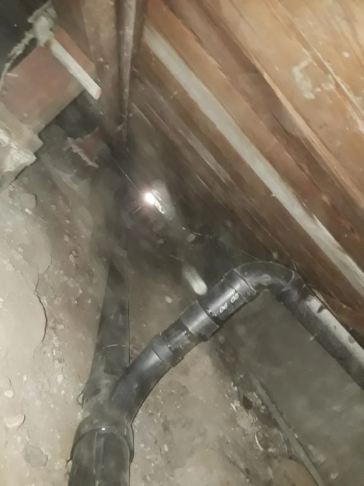 Slide of Beny Your Plumber