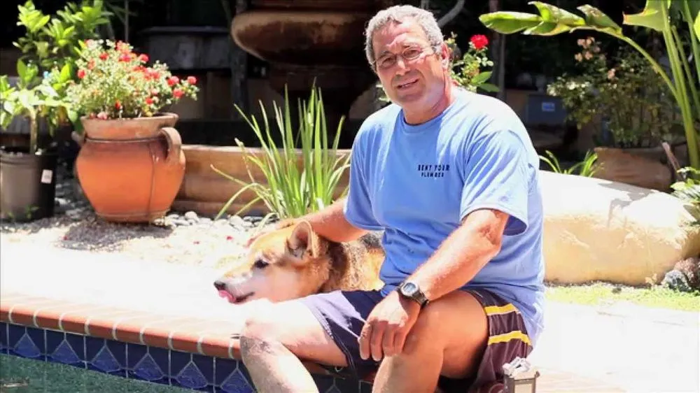 Slide of Beny Your Plumber