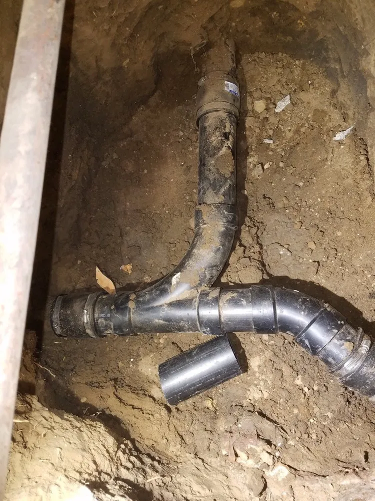 Slide of Beny Your Plumber