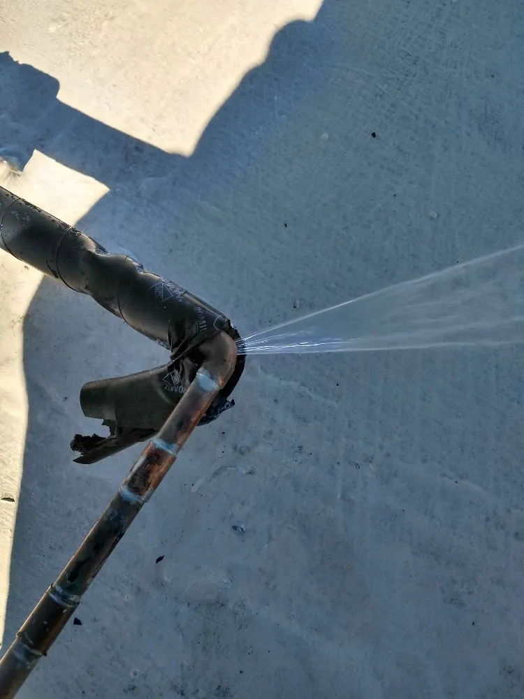 Slide of Bernal Handyman