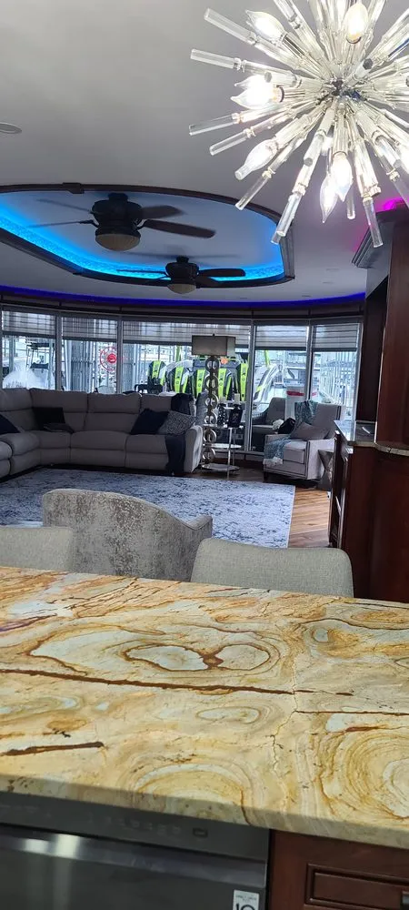 Slide of Berrys Maintenance Repair