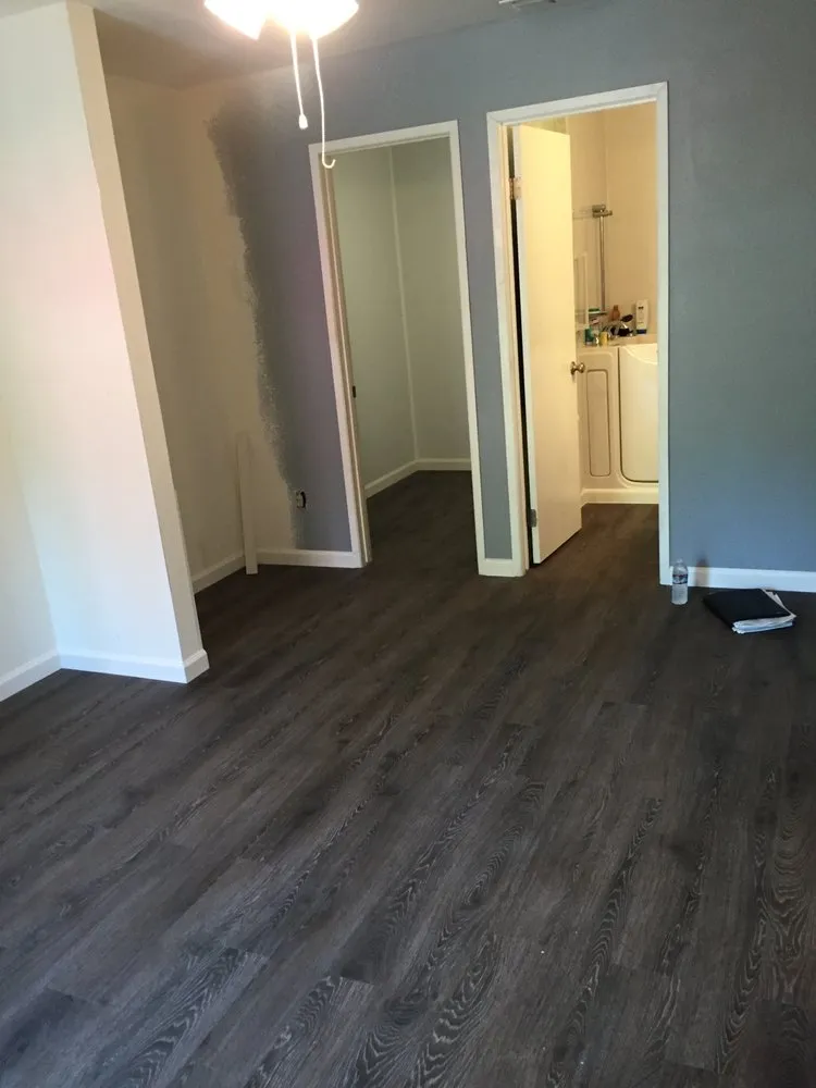 Slide of Best Design Builders