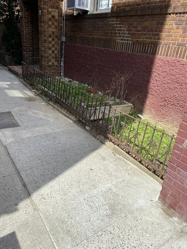 Slide of BG Maintenance Services