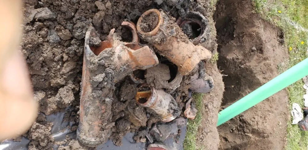 Slide of BG Plumbing