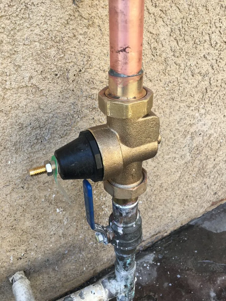 Slide of Bickers Handyman Hotline Plumber