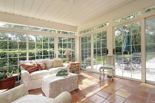 Bic's Handyman Service Logo