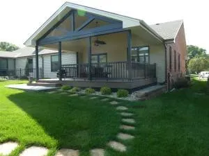 Slide of Bielenberg Builders