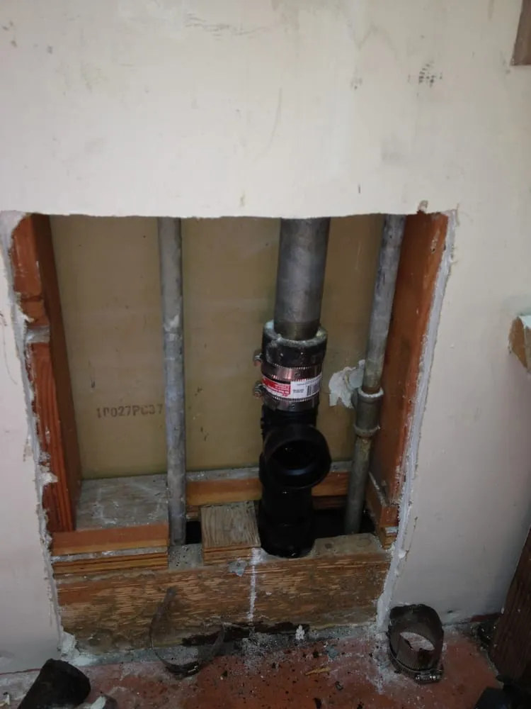 Slide of Big Angelo's Plumbing & Heating