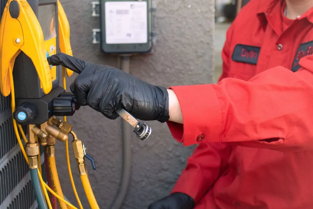 Slide of Big B's Plumbing, Electric, Heating & Air