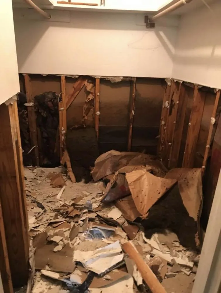 Slide of Big D Services