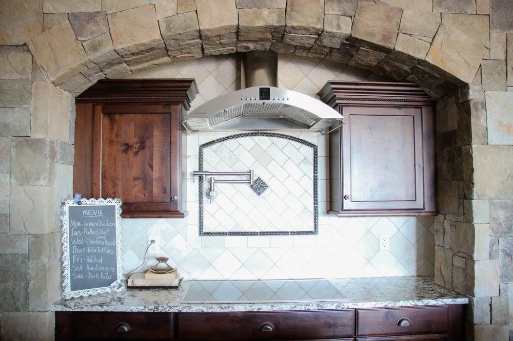 Slide of Big Dawg Plumbing