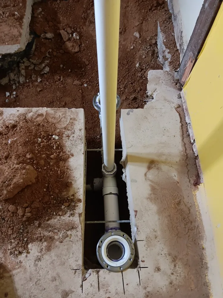 Slide of Big Hands Plumbing