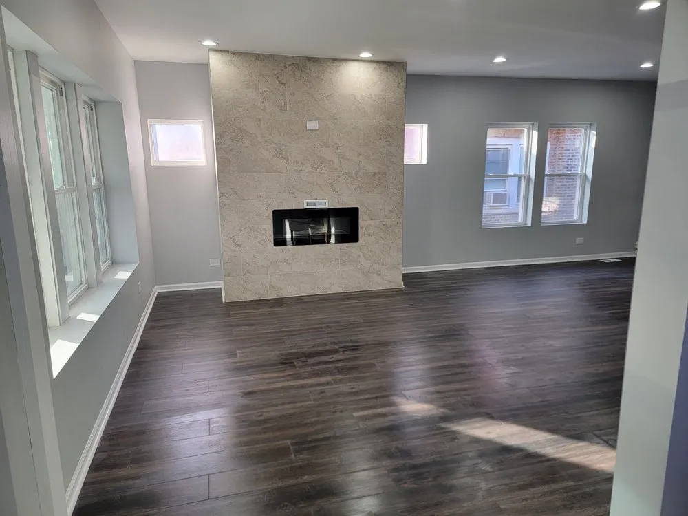 Emergency leak detection in Chicago, IL by Big Time Builders Handyman Service's