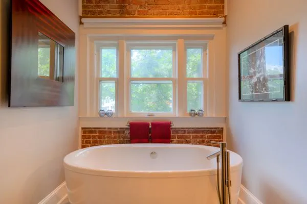 Big Time Plumbing Logo