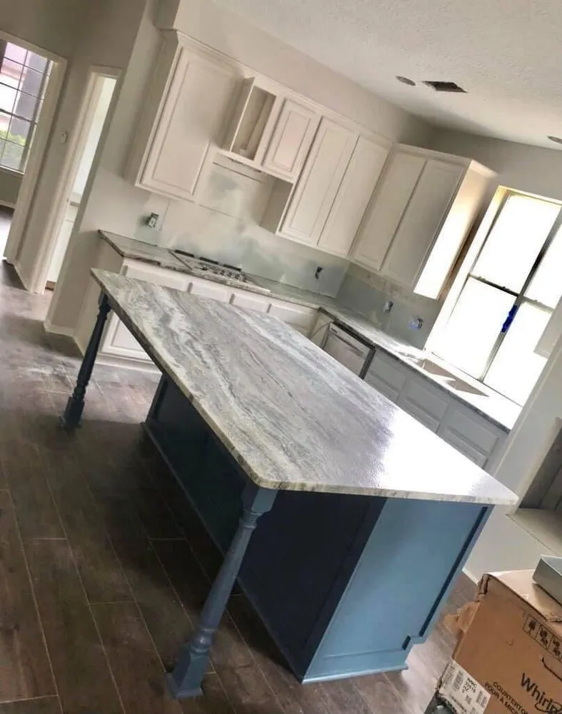 Professional water heater service service in Houston, TX - Big Tine Construction