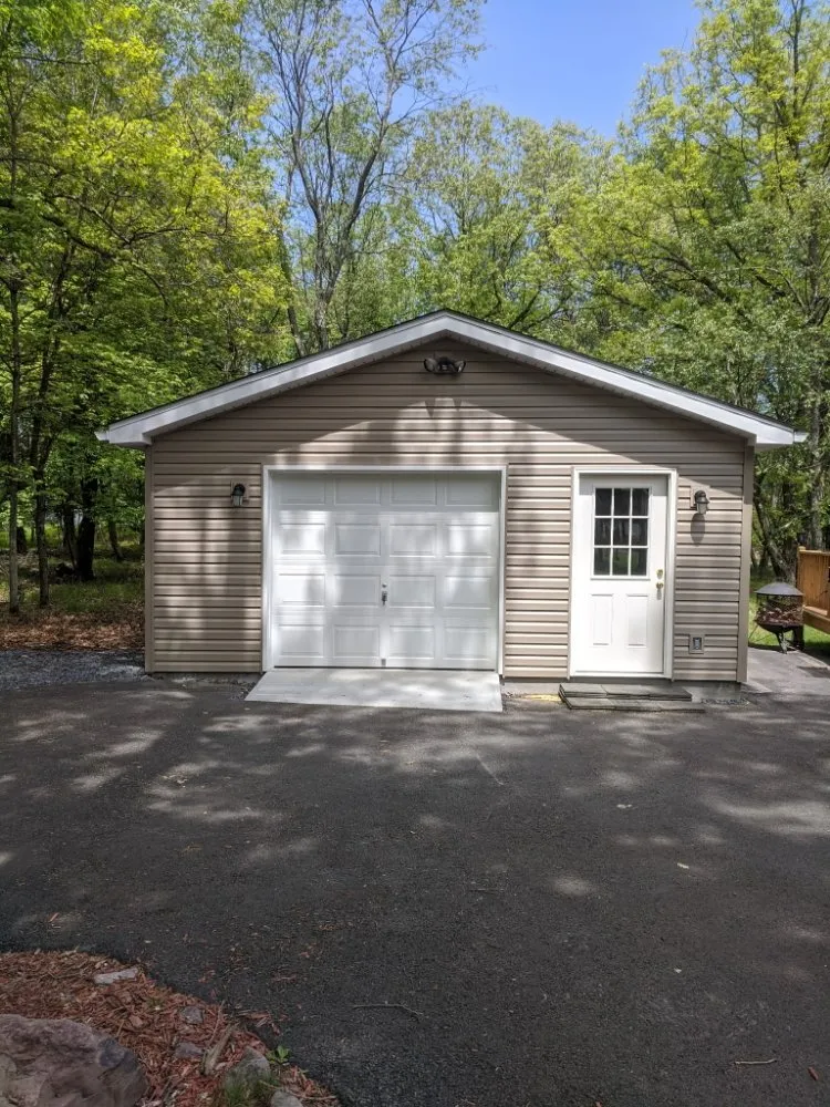 Slide of Bill Jones General Contracting