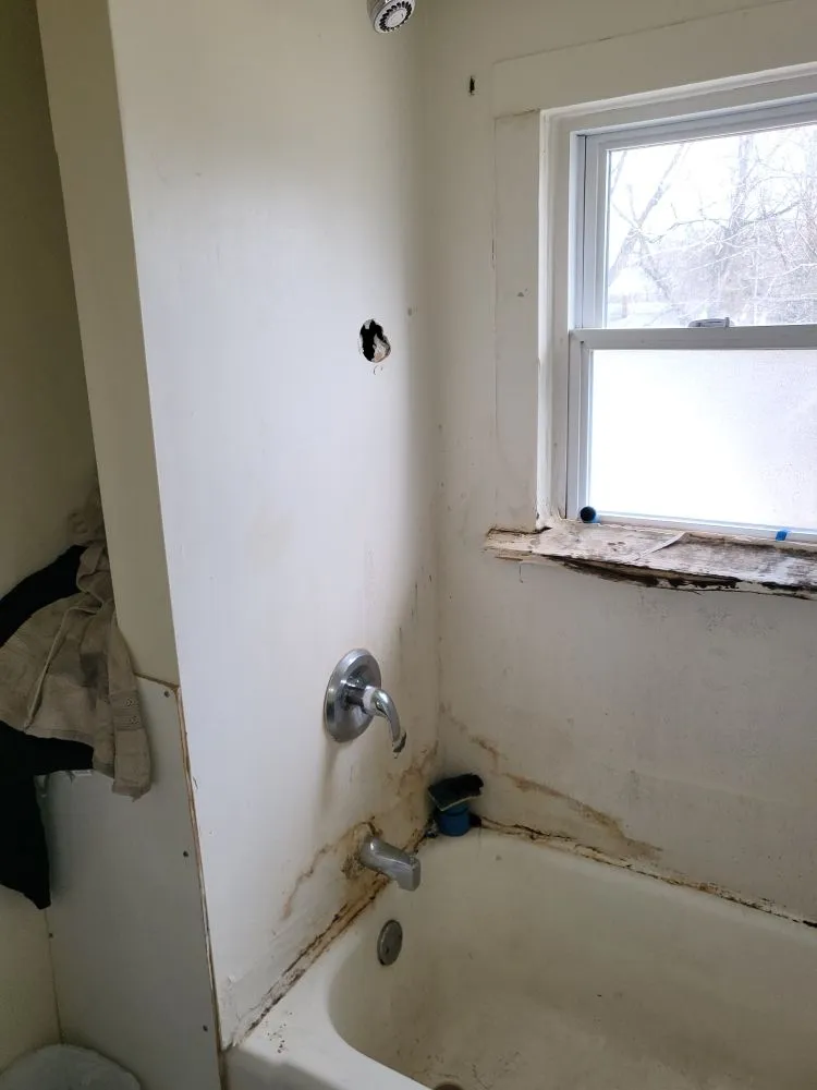 Quality leak detection service in St. Louis, MI - Billings Maintenance & Remodeling