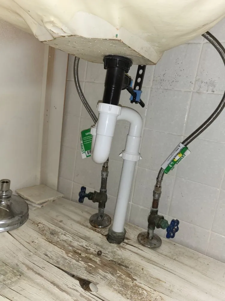 Professional emergency plumbing in St. Louis, MI by Billings Maintenance & Remodeling
