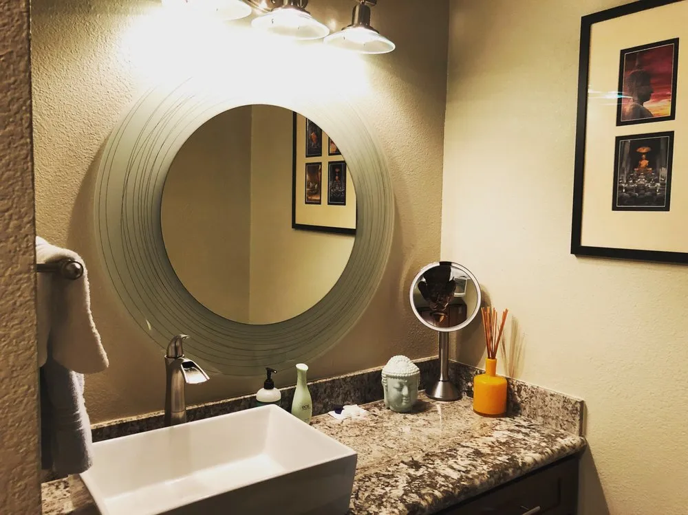 Slide of Bixno Handy