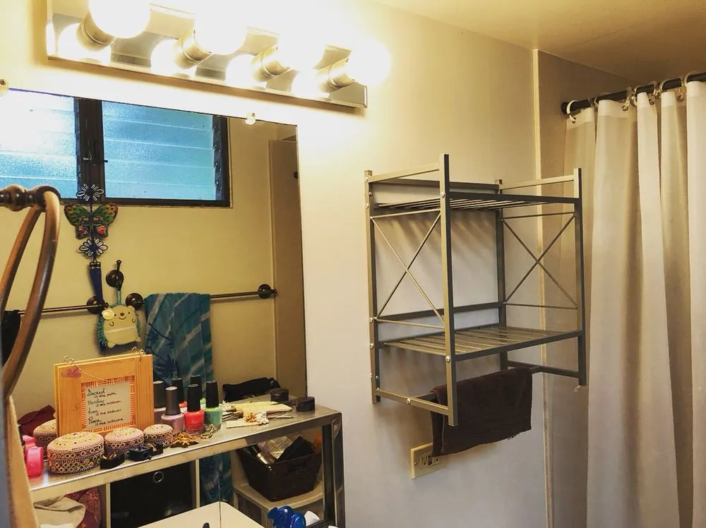 Slide of Bixno Handy