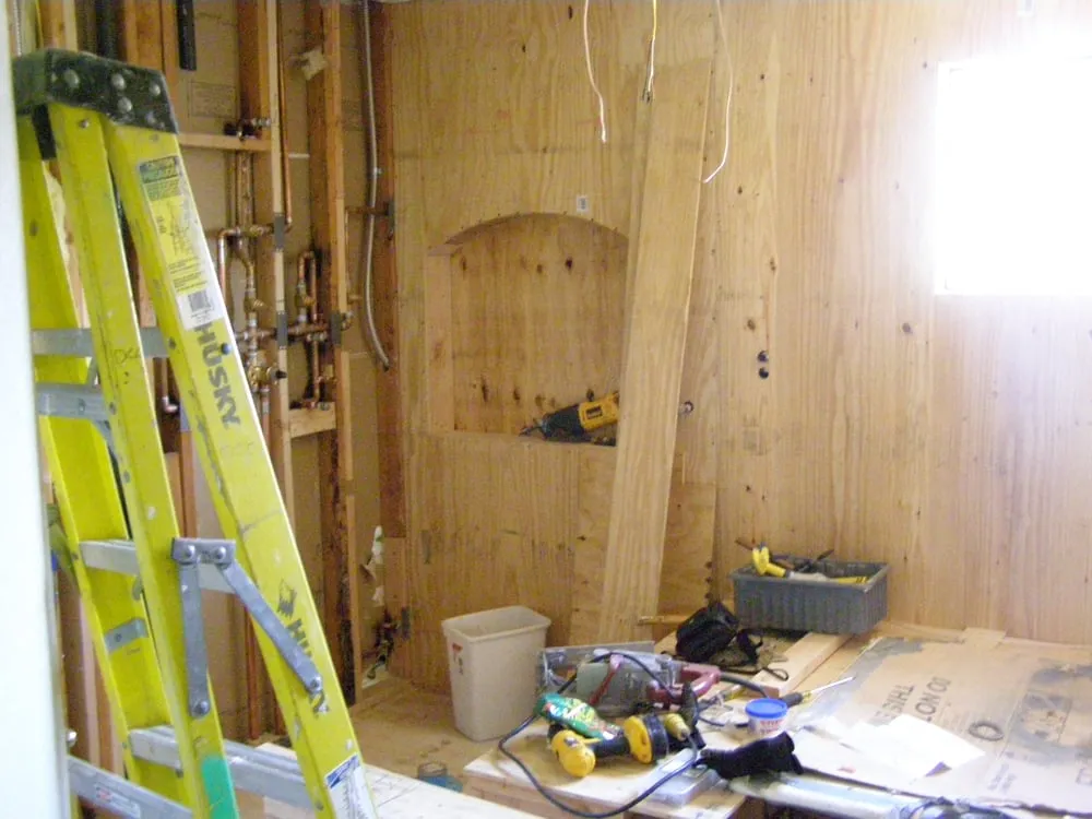 Slide of BJ Plumbing & Electrical