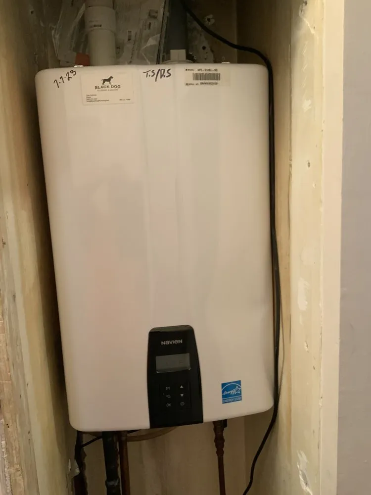 Slide of Black Dog Plumbing & Heating