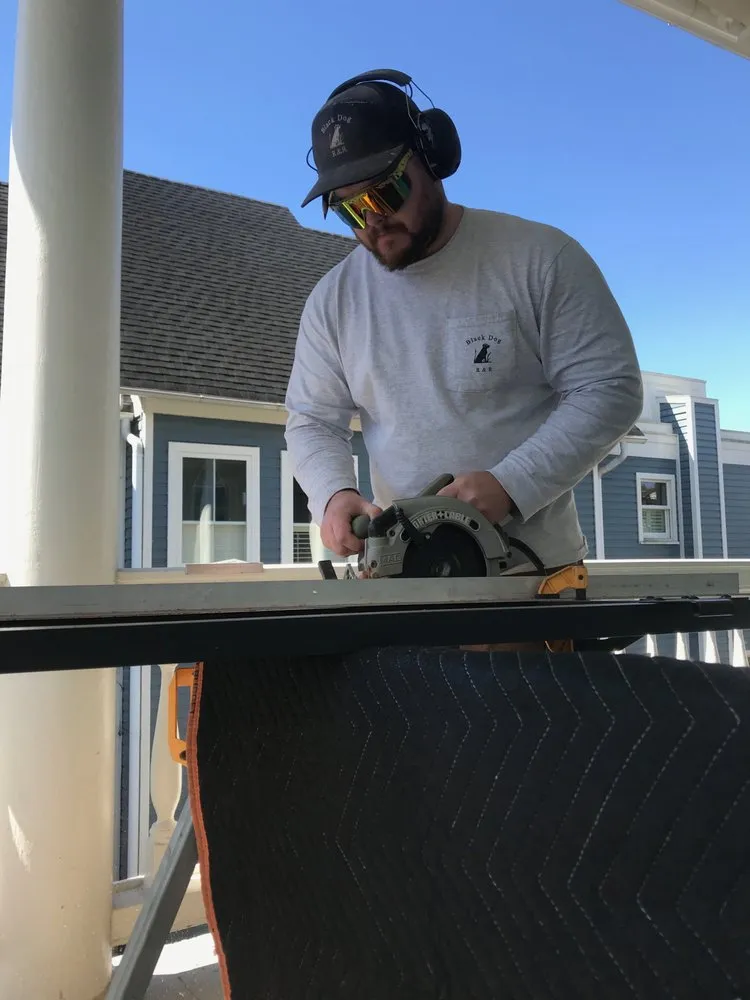 Slide of Black Dog Renovation & Repair