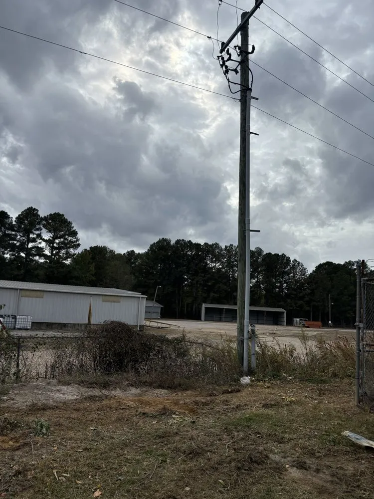 Slide of Black Hat Plumbing & Maintenance