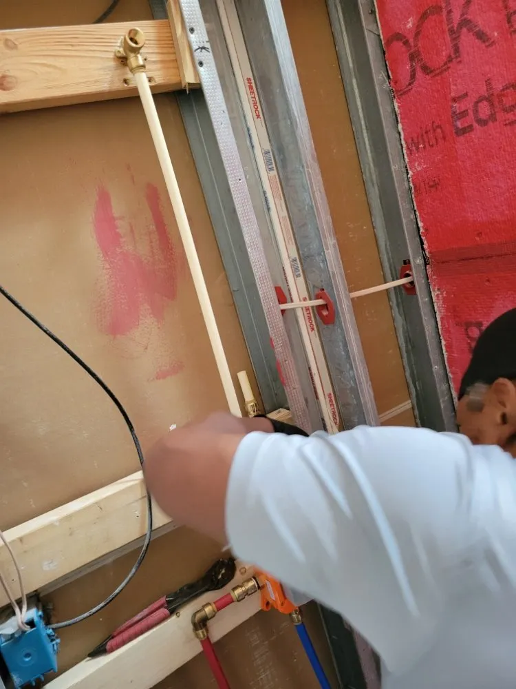 Trusted water heater service experts serving Tampa, FL - Black Pipes Plumbing