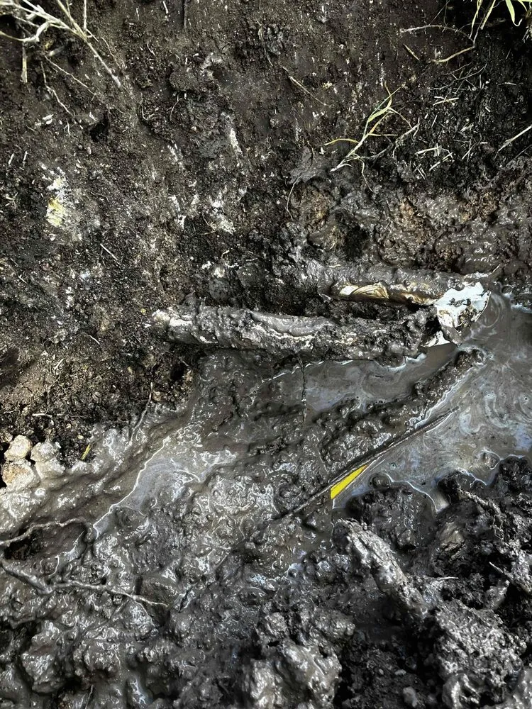 Slide of Black Plumbing - Big Spring