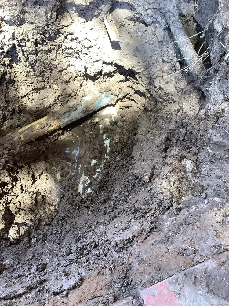 Slide of Black Plumbing - Big Spring