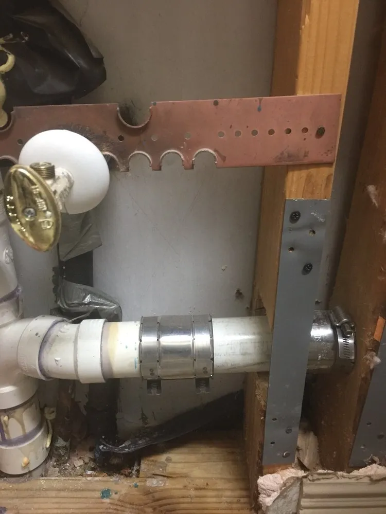 Emergency water heater service experts serving Grand Prairie, TX - Black Tie Plumbing