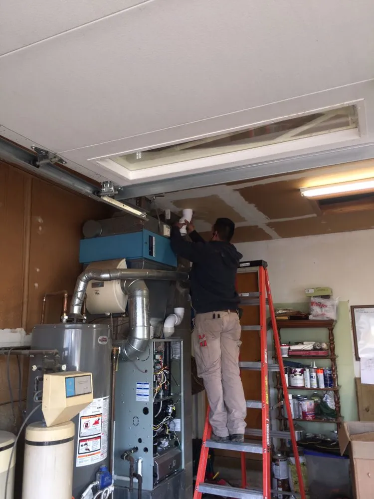 Trusted emergency plumbing service in West Lafayette, IN - Blue Fox Heating & Cooling